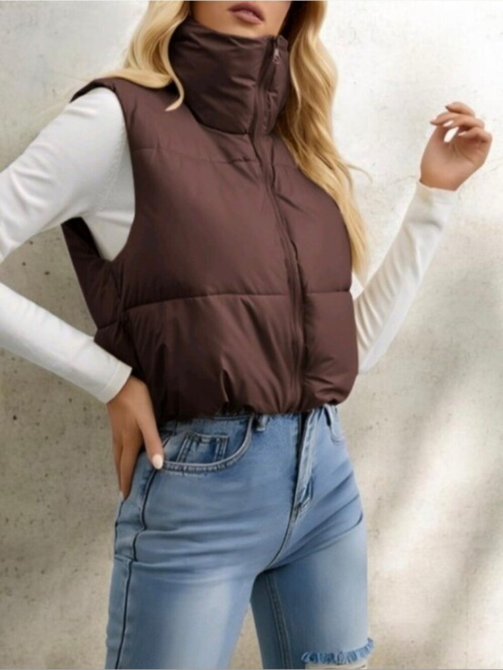 Cropped Puffer Vest - Brown